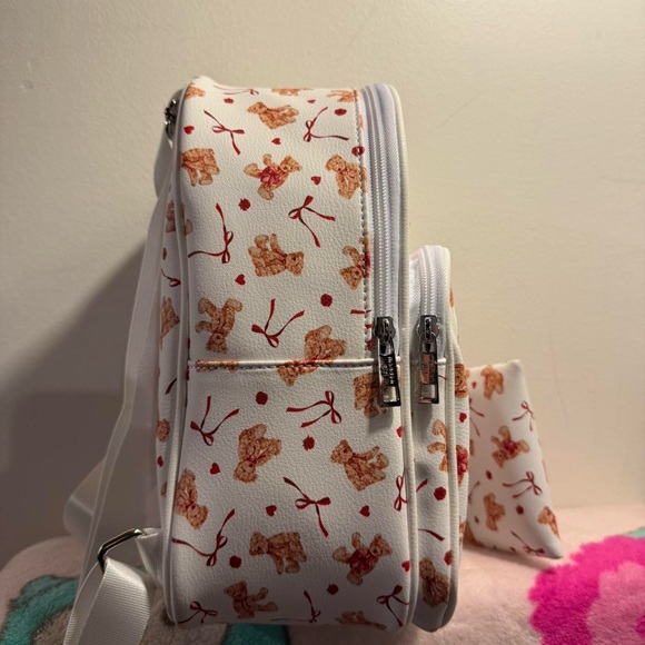 Bears & Hearts print mini backpack with matching wallet NWT Madden girl - Picture 6 of 8
